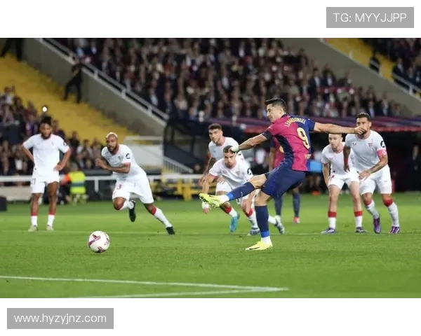 拉菲尼亚梅开二度助巴萨大胜对手强势登顶西甲积分榜 拉菲尼亚梅开二度助巴萨大胜对手强势登顶西甲积分榜